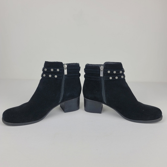 Koolaburra by UGG black zipper ankle booties size 7 - Picture 2 of 11